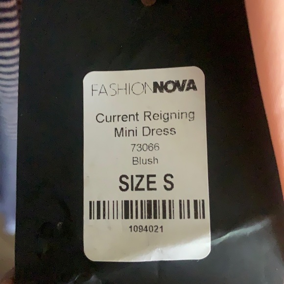 Blush pink fashion nova corset dress - Picture 4 of 4